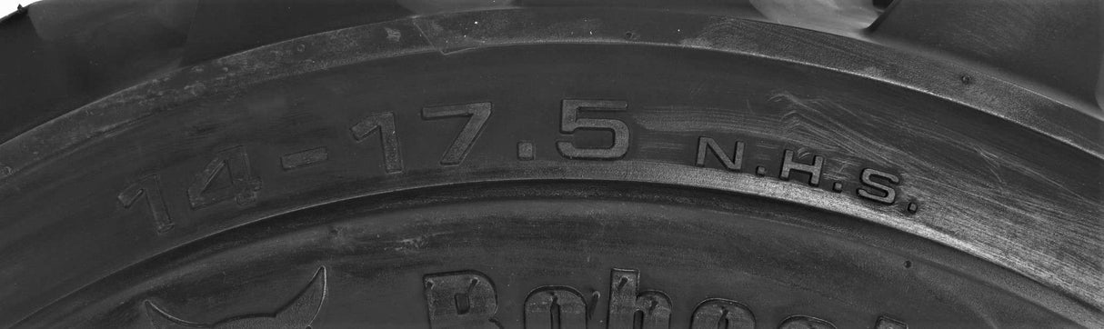 BOBCAT ­-­ 6675541 ­-­ TIRE HEAVY DUTY 14-17.5 N.H.S 14 PLY RATING