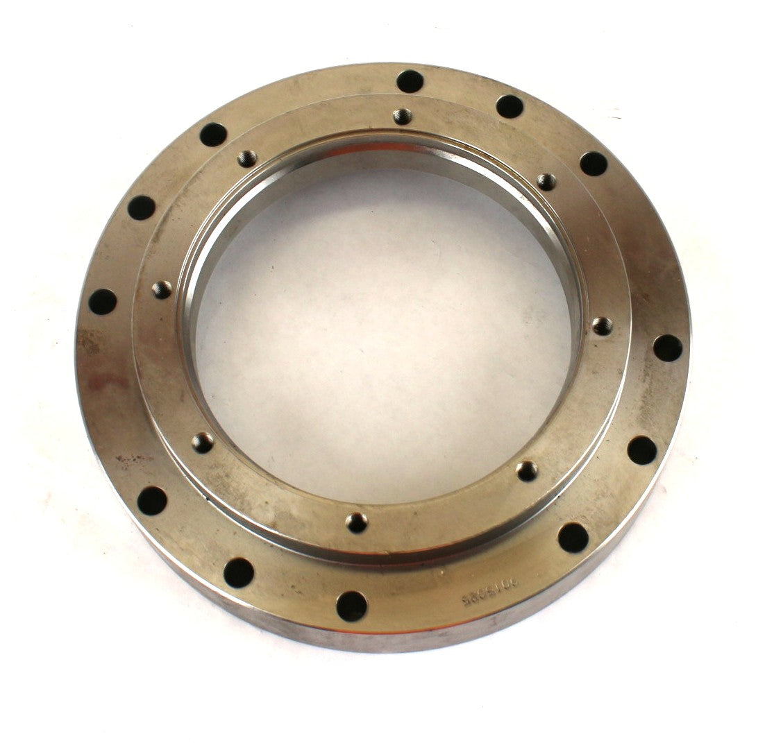 DANA ­-­ 9015025 ­-­ INTERMEDIATE FLANGE EM1045|045