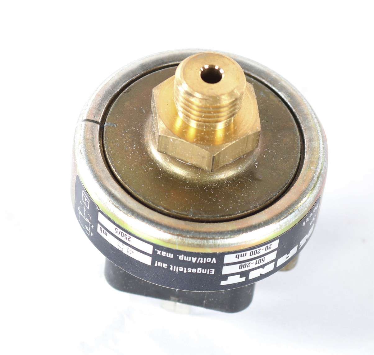 KALMAR  ­-­ J029438 ­-­ PRESSURE SWITCH