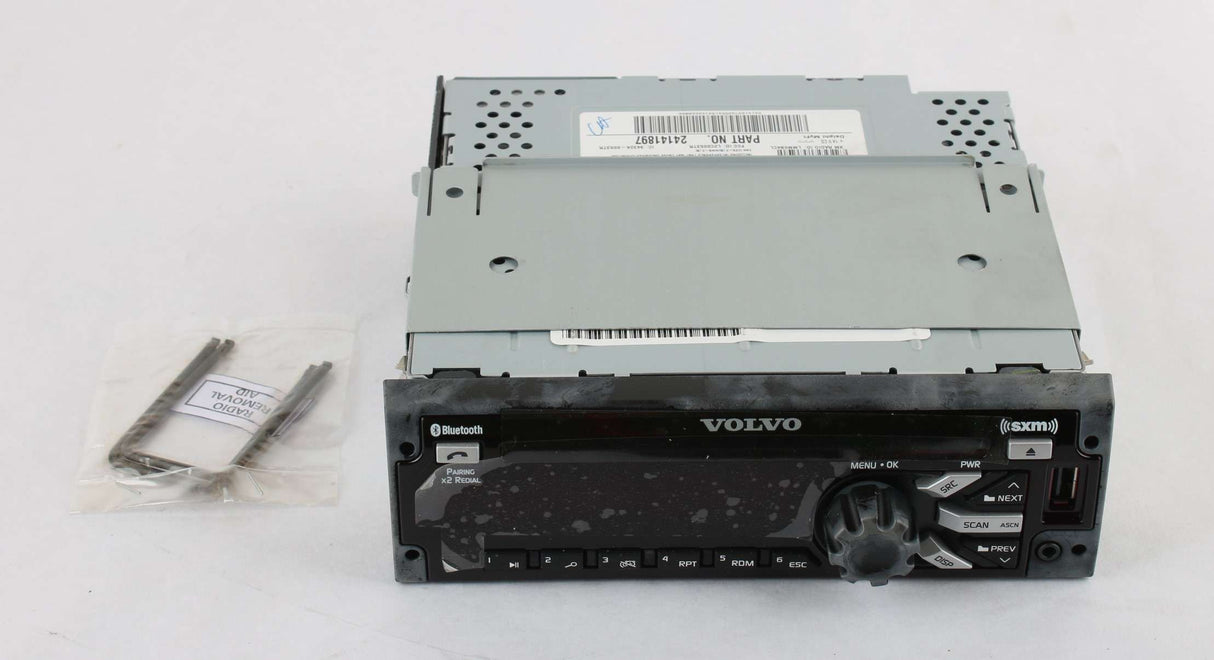 VOLVO ­-­ 22949604 ­-­ XM RADIO