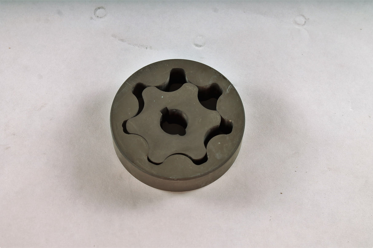 DANFOSS EATON ­-­ 23370005 ­-­ CHARGE PUMP