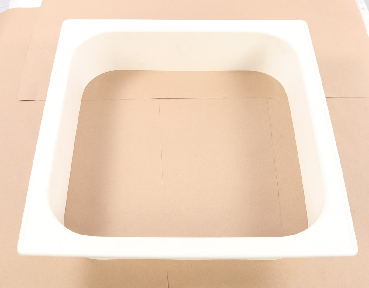 PREVOST ­-­ N8900258 ­-­ TRIM MOLDING 6 IN