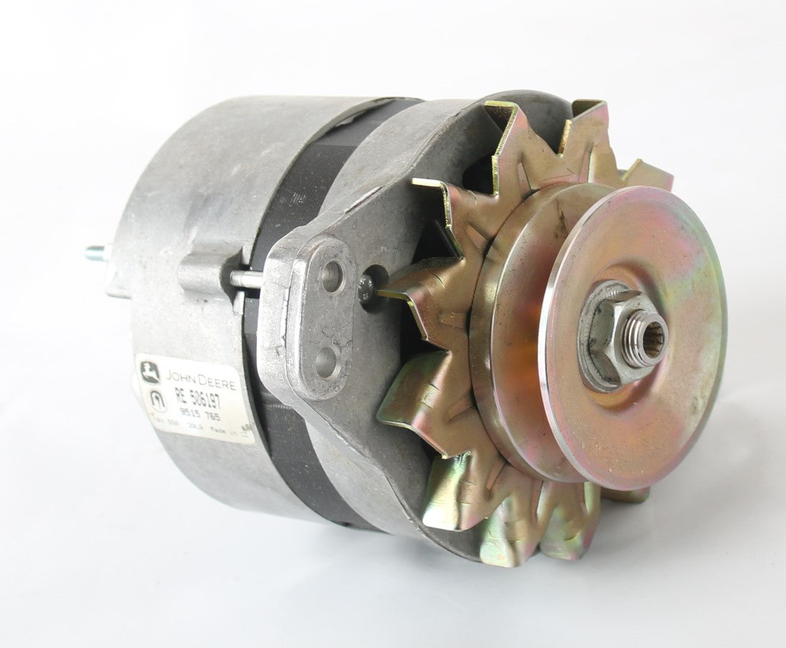 JOHN DEERE ­-­ RE506197 ­-­ ALTERNATOR  14V  15A  29L9