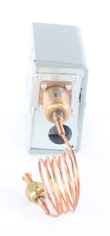 JOHNSON CONTROLS ­-­ P70AA-118C ­-­ HEAD PRESSURE FAN CYCLING SWITCH