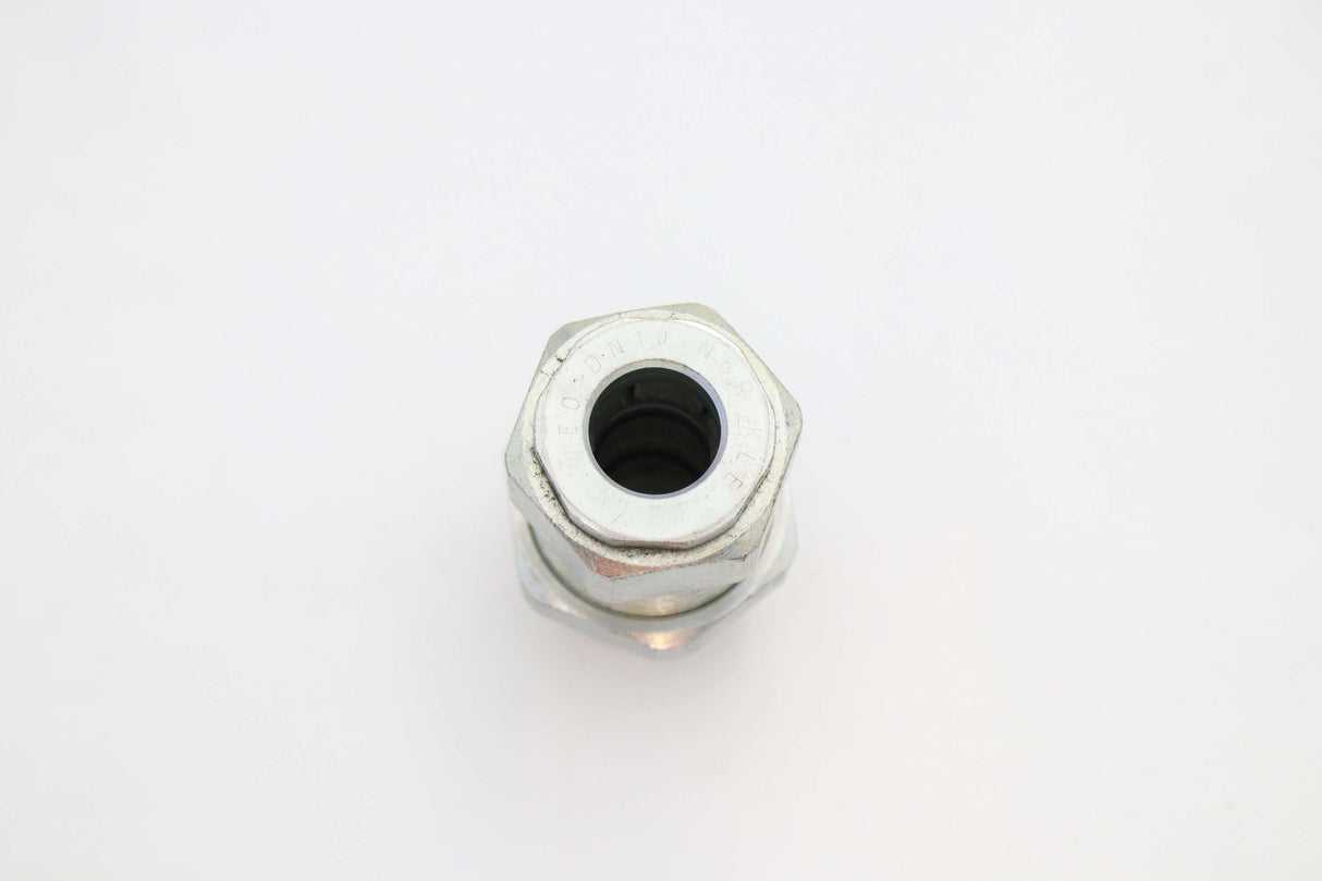 SCHWARZE ­-­ 66179 ­-­ COUPLING BULKHEAD 3/8"