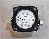 MID-WEST INSTRUMENT ­-­ 122AA-02-O(MH)-500P ­-­ PRESSURE GAUGE - DIFFERENTIAL 500PSIG
