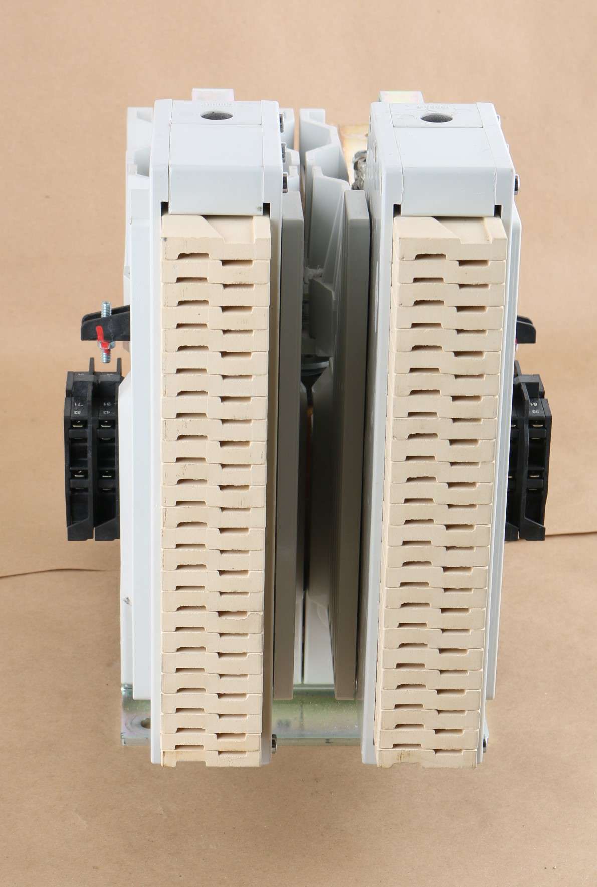 PARKER ­-­ S355251-03-01 ­-­ CONTACTOR 220VDC