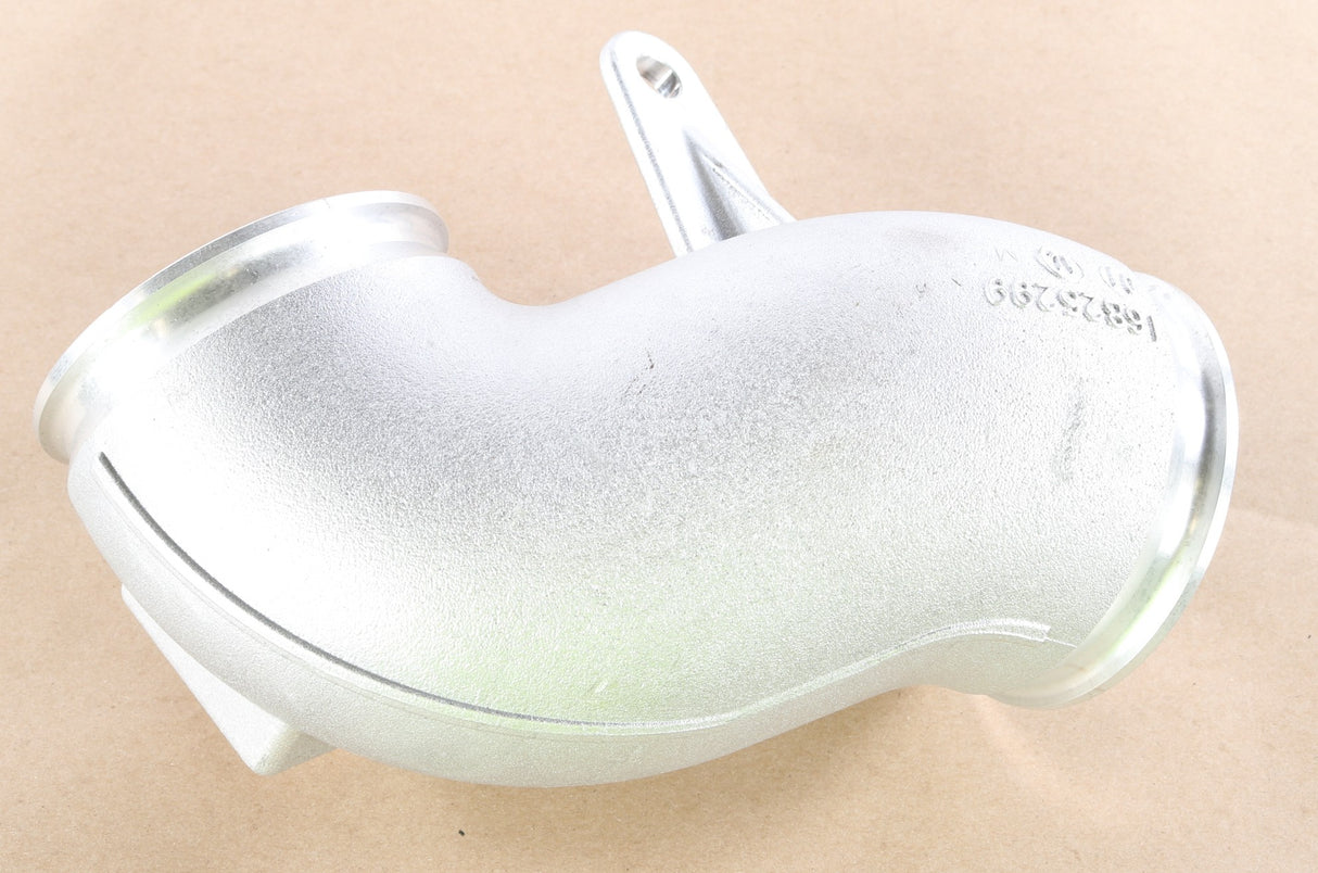 VOLVO ­-­ 16825299 ­-­ CHARGE AIR PIPE