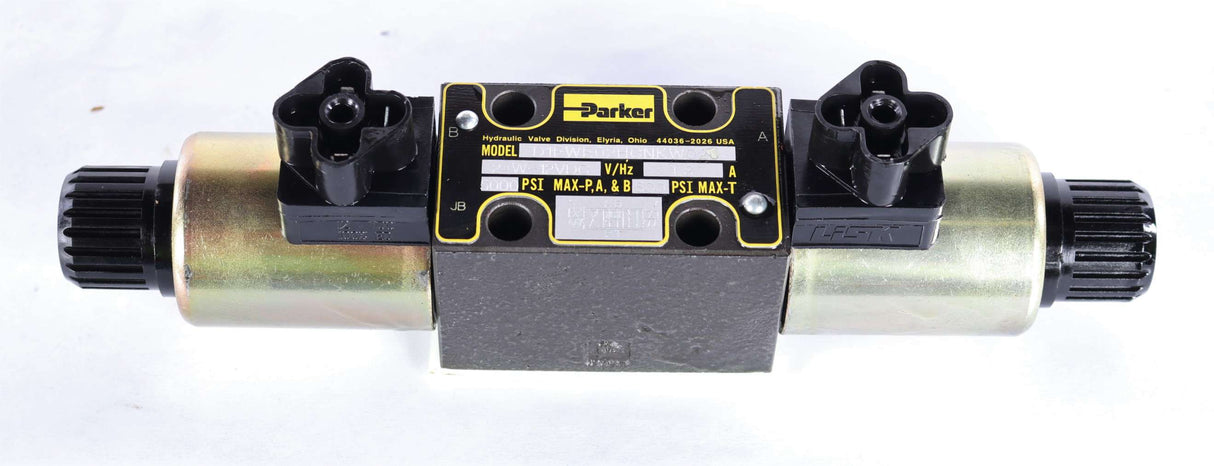 PARKER ­-­ D1FWE02HCNKW020 ­-­ HYDRAULIC VALVE - PROPORTIONAL DIRECTIONAL 12V