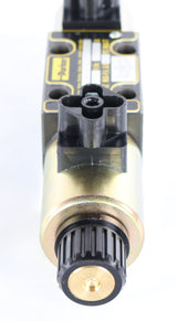 PARKER ­-­ D1FWE02HCNKW020 ­-­ HYDRAULIC VALVE - PROPORTIONAL DIRECTIONAL 12V