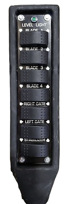BOBCAT ­-­ 6732431 ­-­ SWITCHBOX - 14-PIN