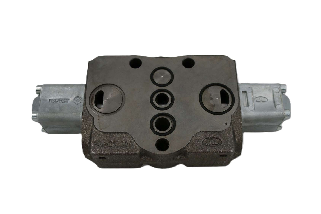 BOBCAT ­-­ 6680033 ­-­ VALVE ARM