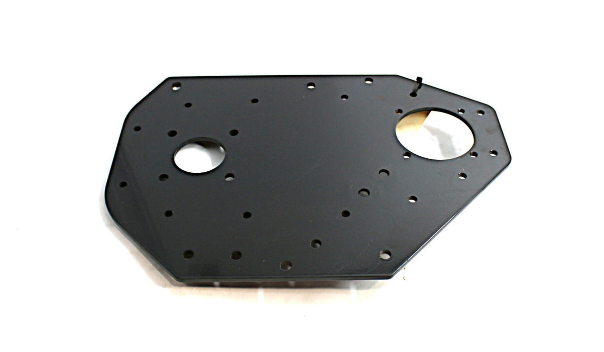 BOBCAT ­-­ 7001185 ­-­ PLATE SIDE
