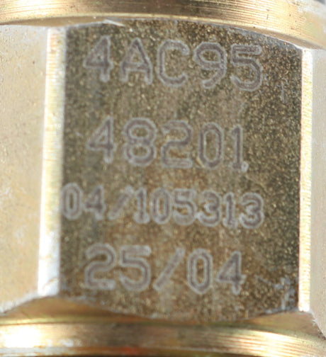 BOBCAT ­-­ 6686188 ­-­ VALVE