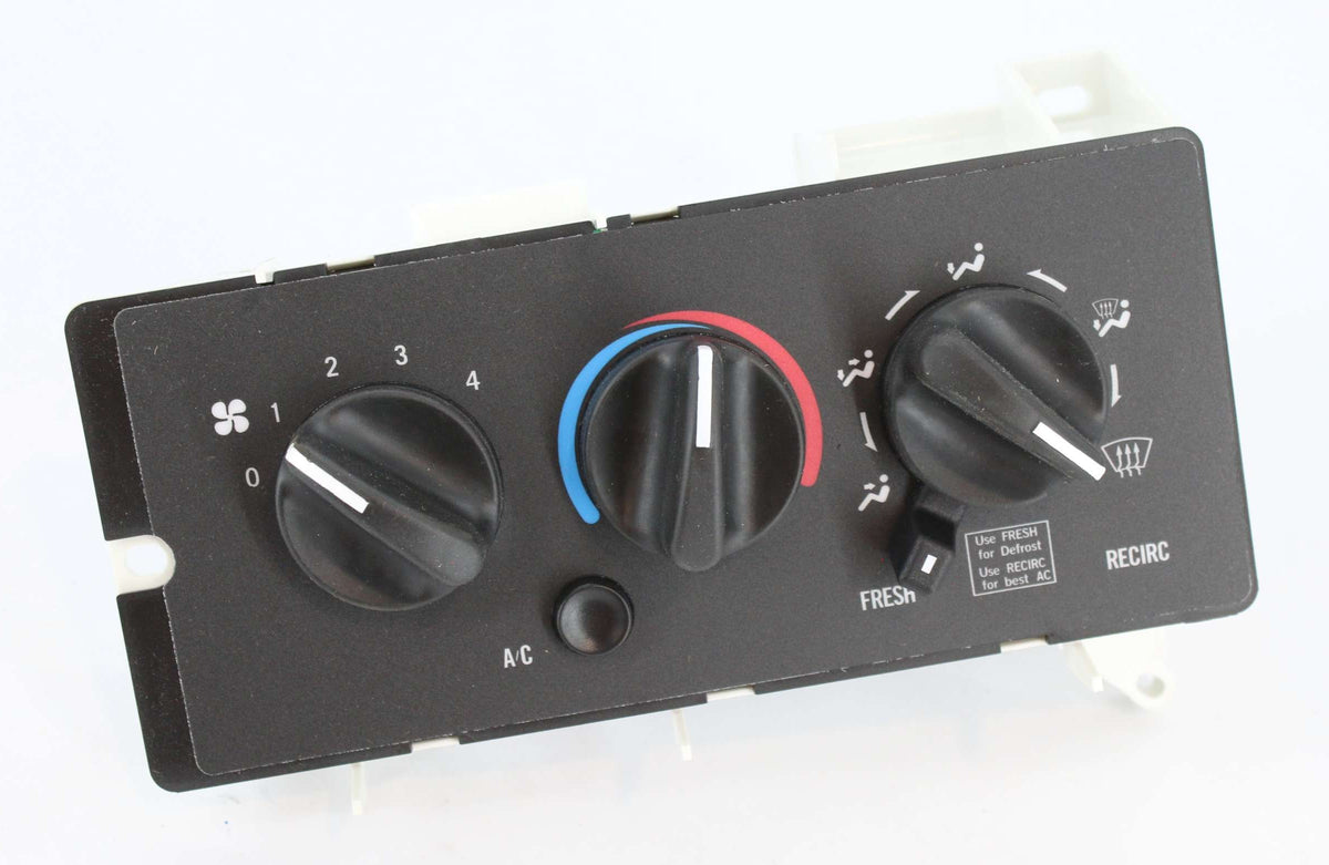 BERGSTROM ­-­ 1000149542 ­-­ MANUAL HEAT|COOL CONTROL PANEL