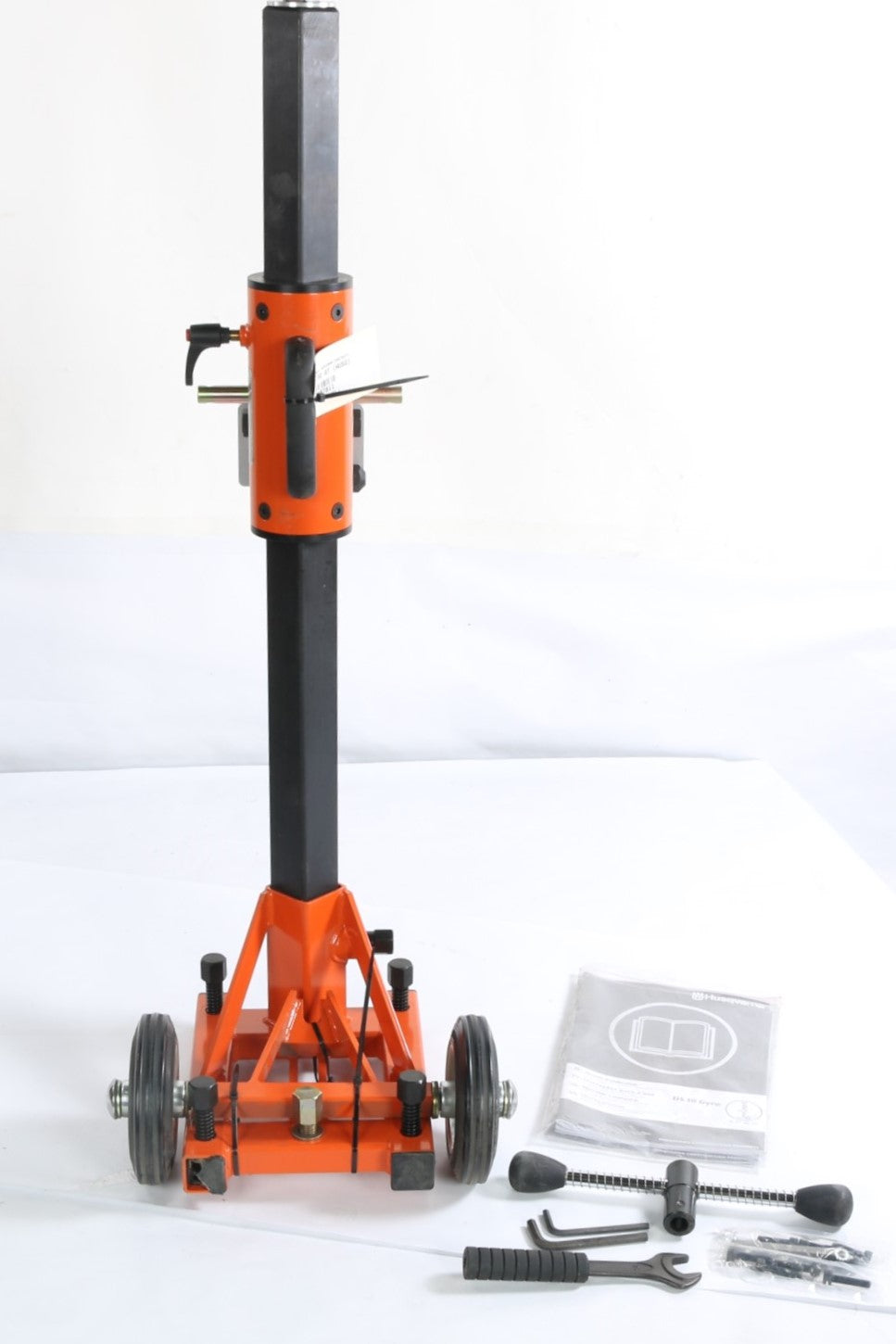 HUSQVARNA CONSTRUCTION GROUP ­-­ 965157811 ­-­ DS 50 GYRO AT DRILL STAND