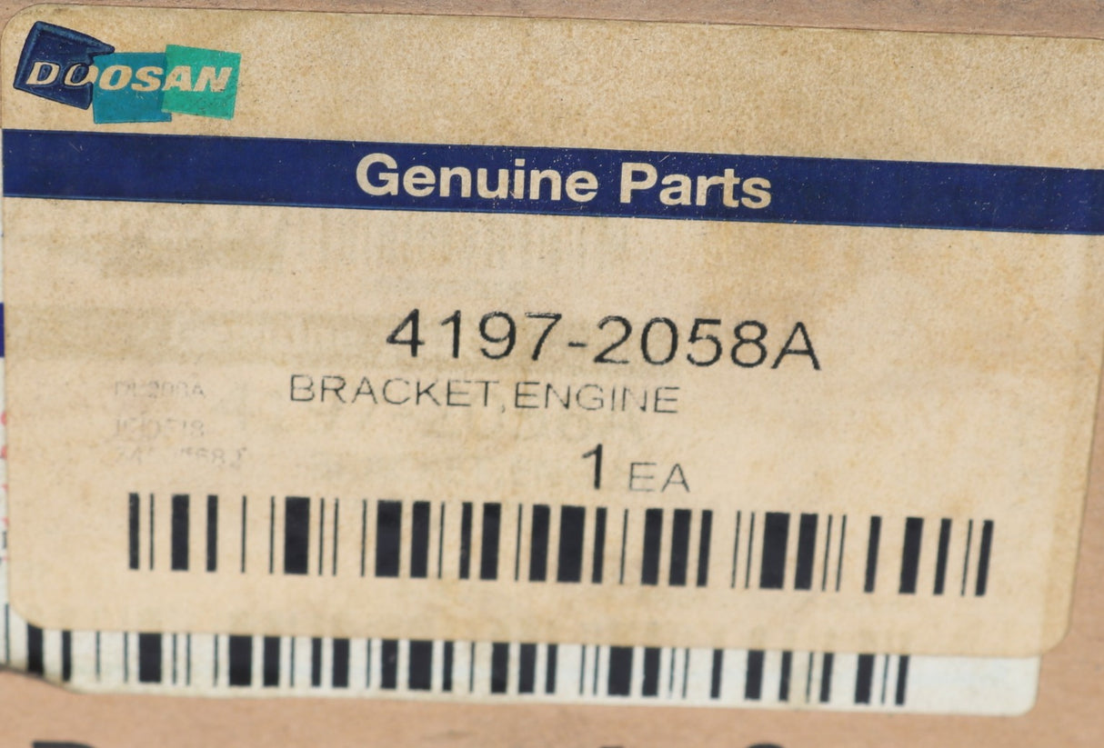 DOOSAN ­-­ 4197-2058A ­-­ BRACKETENGINE MOUNTING