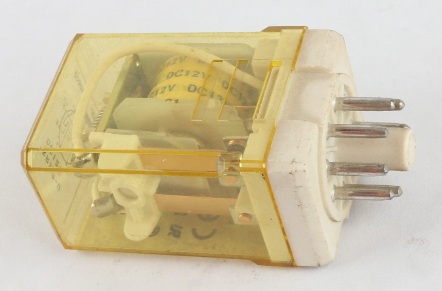 IDEC ­-­ RR2P-U-DC12V ­-­ RELAY