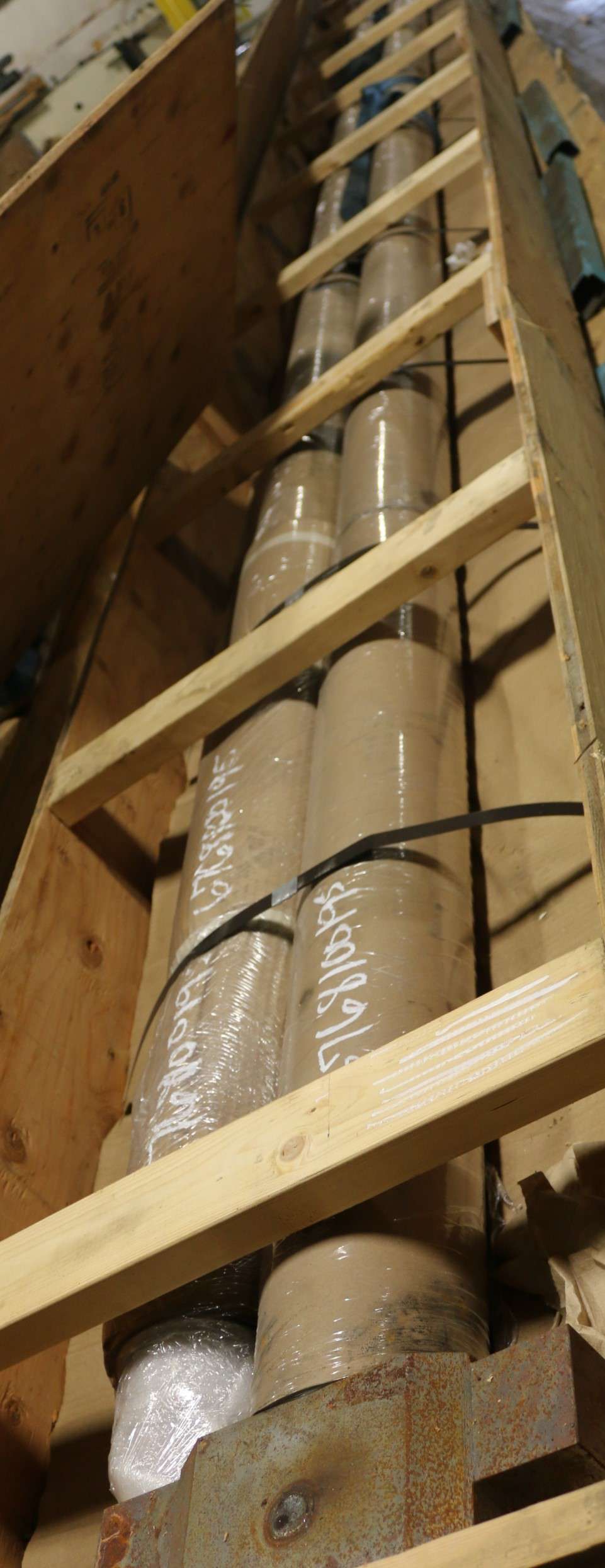 MANITOWOC GROVE ­-­ 6768100195 ­-­ ROD WELDMENT  5.50" HOLLOW