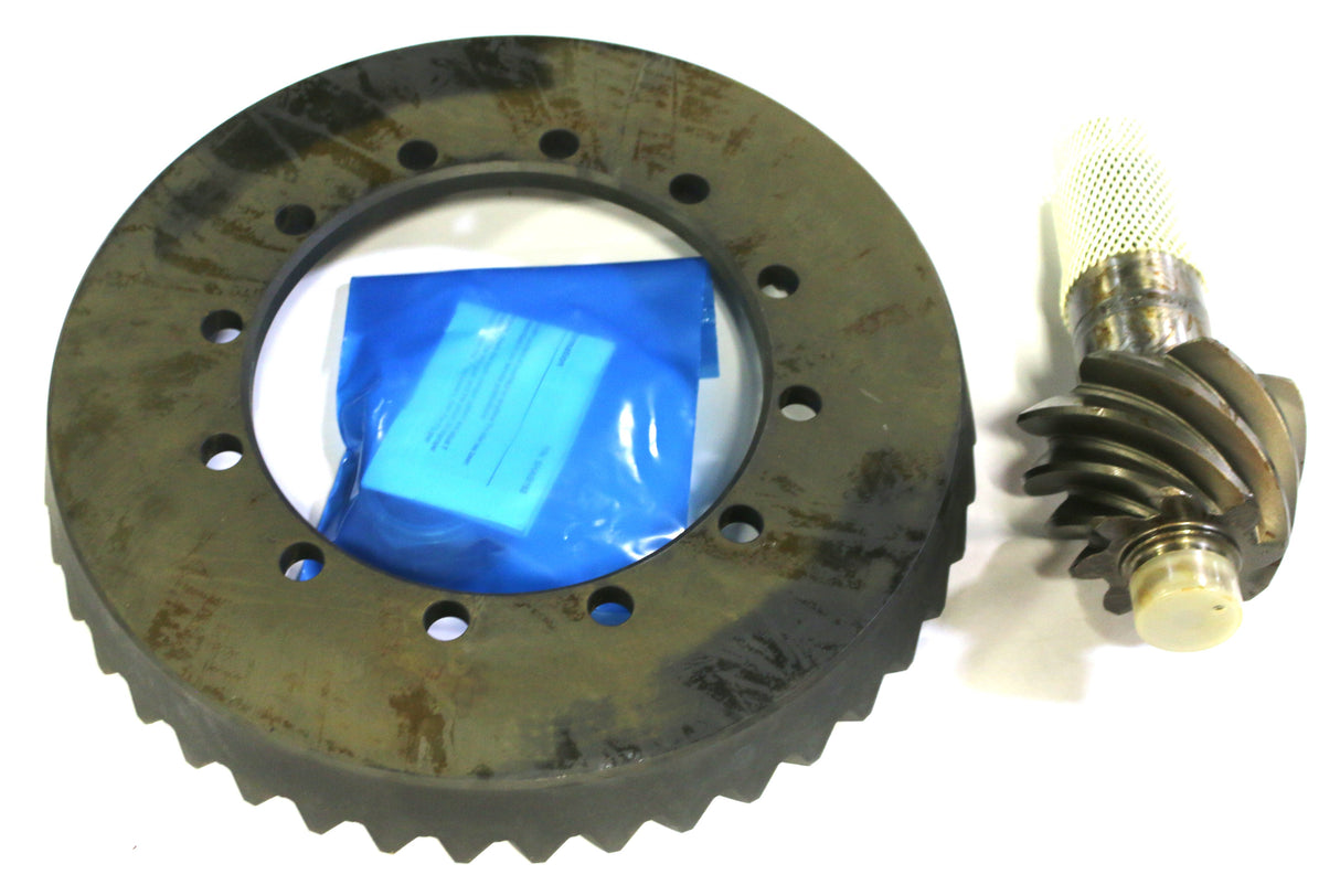 DANA SPICER ­-­ 401KG125-X ­-­ KIT-GEAR PIN & NUT