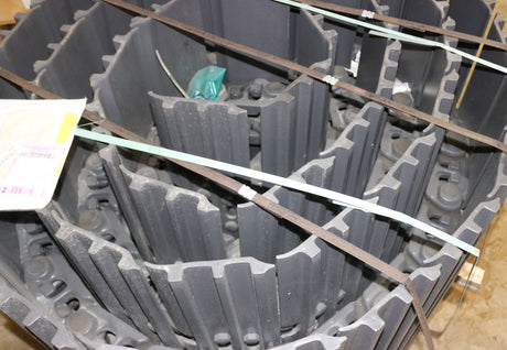 VOLVO ­-­ 14732844 ­-­ TRACK CHAIN