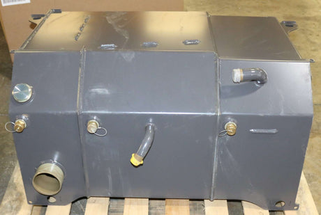 VOLVO ­-­ 16889924 ­-­ HYDRAULIC FLUID TANK