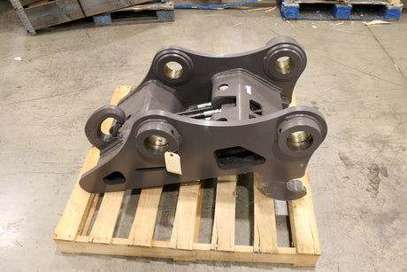VOLVO ­-­ 14722095 ­-­ QUICK COUPLER