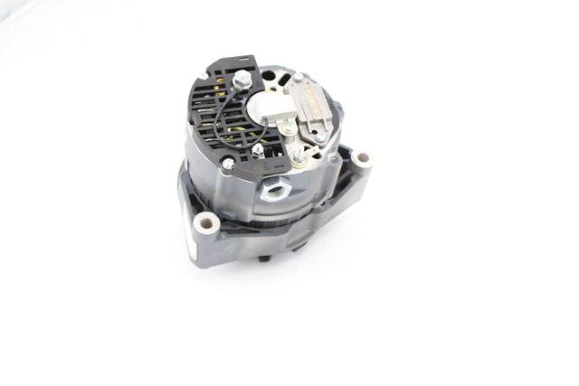 VOLVO ­-­ 9017488245 ­-­ ALTERNATOR 14V 150A REMAN