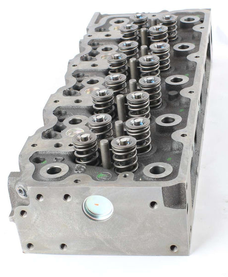 VOLVO ­-­ 16682885 ­-­ CYLINDER HEAD