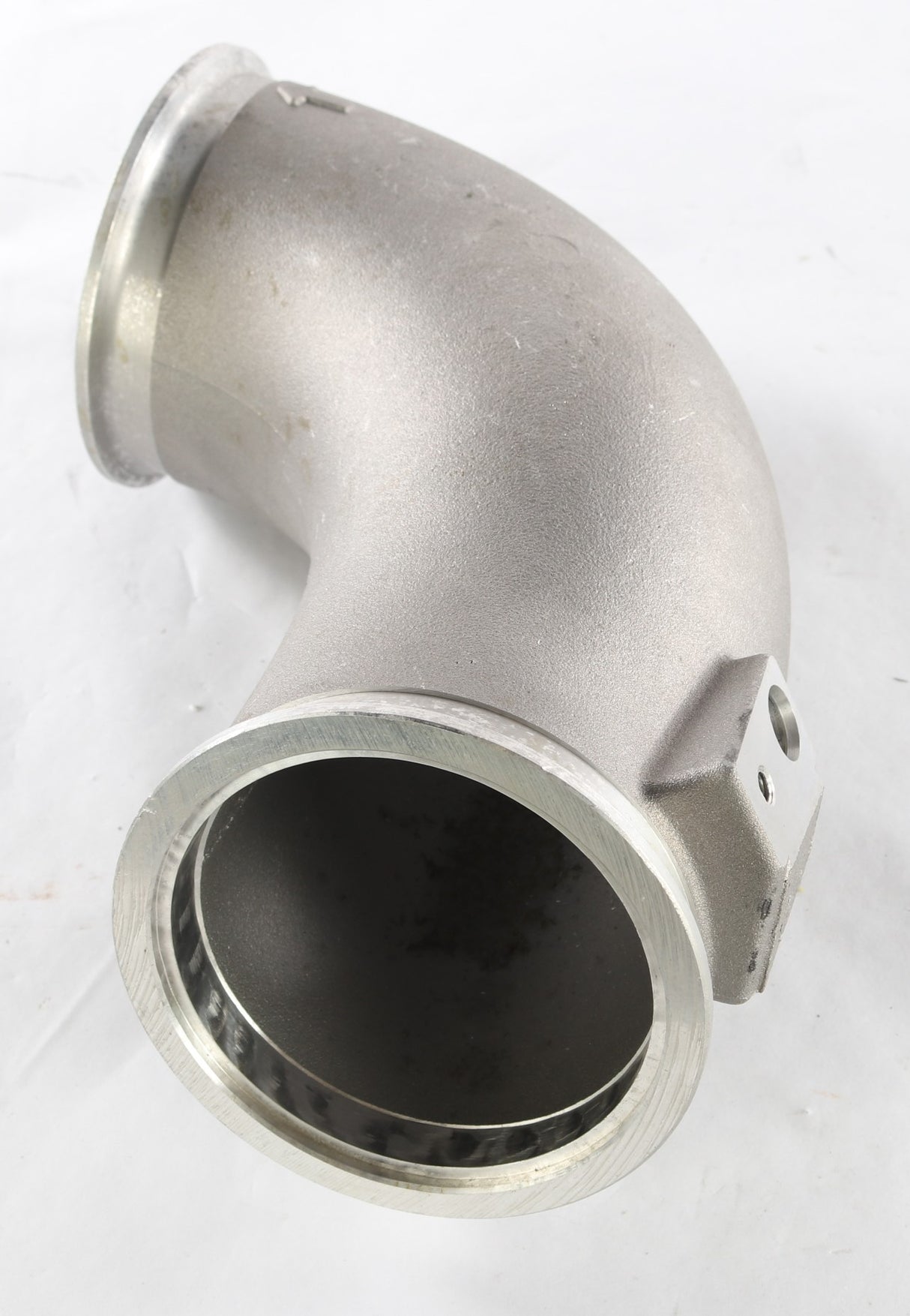 VOLVO ­-­ 14676538 ­-­ PIPE