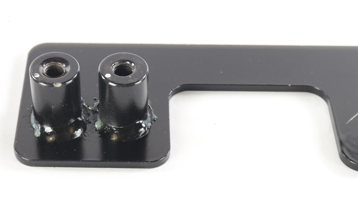 VOLVO ­-­ 14722328 ­-­ BRACKET