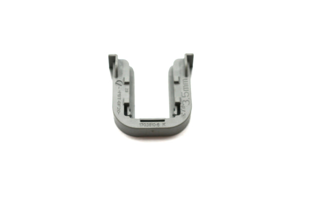 VOLVO ­-­ 995166 ­-­ MOUNTING CLIP: SLIDE TAB