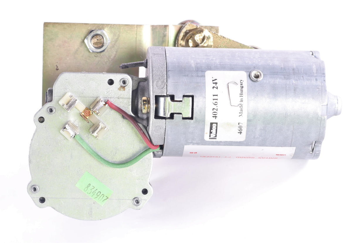 NIDEC MOTORS & ACTUATORS ­-­ 2069.200 ­-­ WIPER MOTOR 24V MOTOR W/ARMS