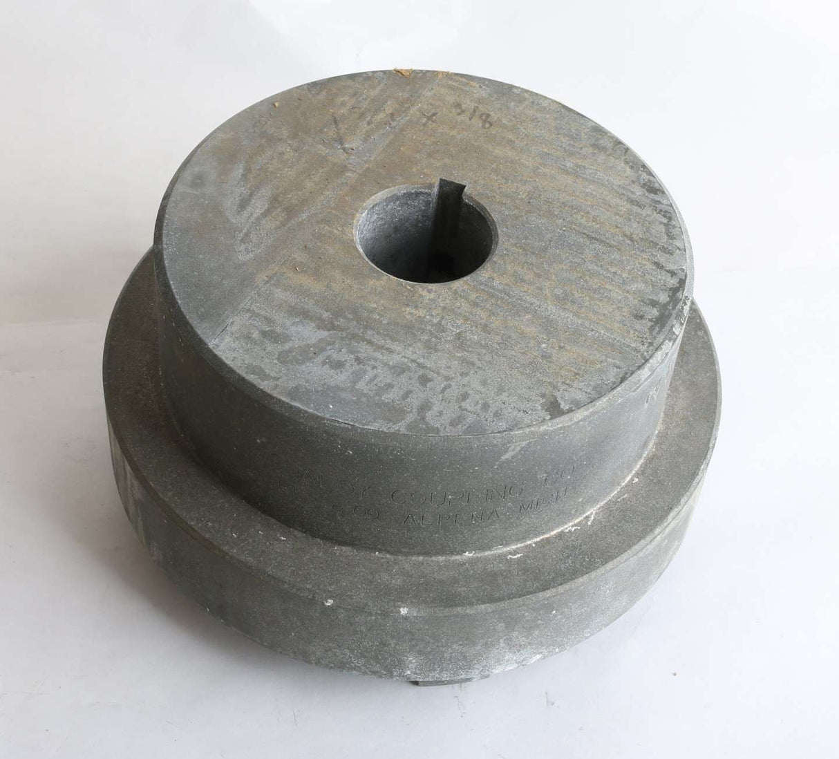 MAGNALOY COUPLING CO ­-­ M80012412 ­-­ COUPLING HALF M800 1-3/4 BORE 3/8 KEYWAY