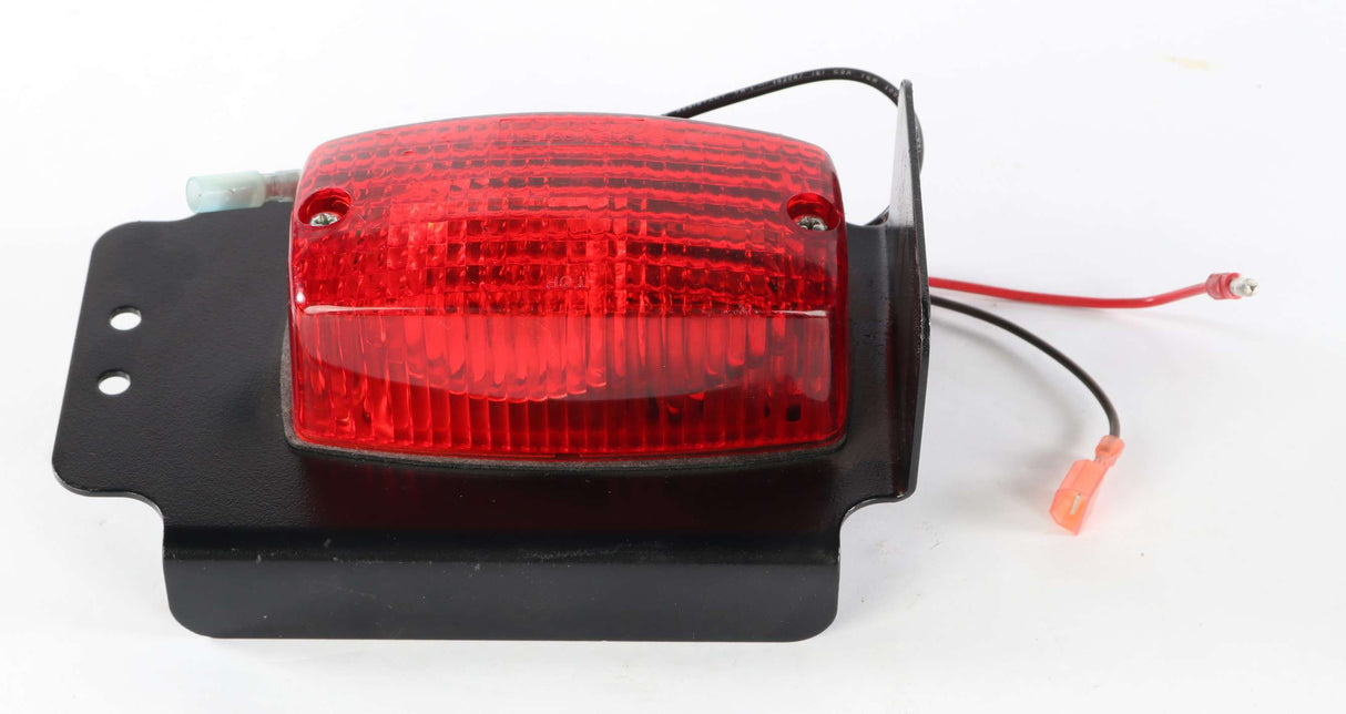 CLUB CAR ­-­ 103220101 ­-­ TAIL LIGHT ASSEMBLY