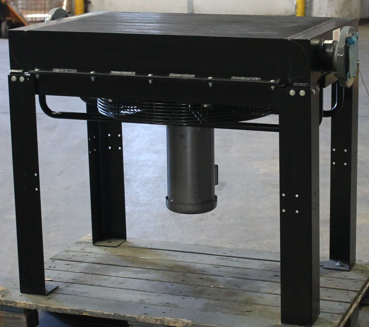 API HEAT TRANSFER ­-­ AHP-1200-3 ­-­ PNEUMATIC AFTERCOOLER 230/460V 3PH 60Hz
