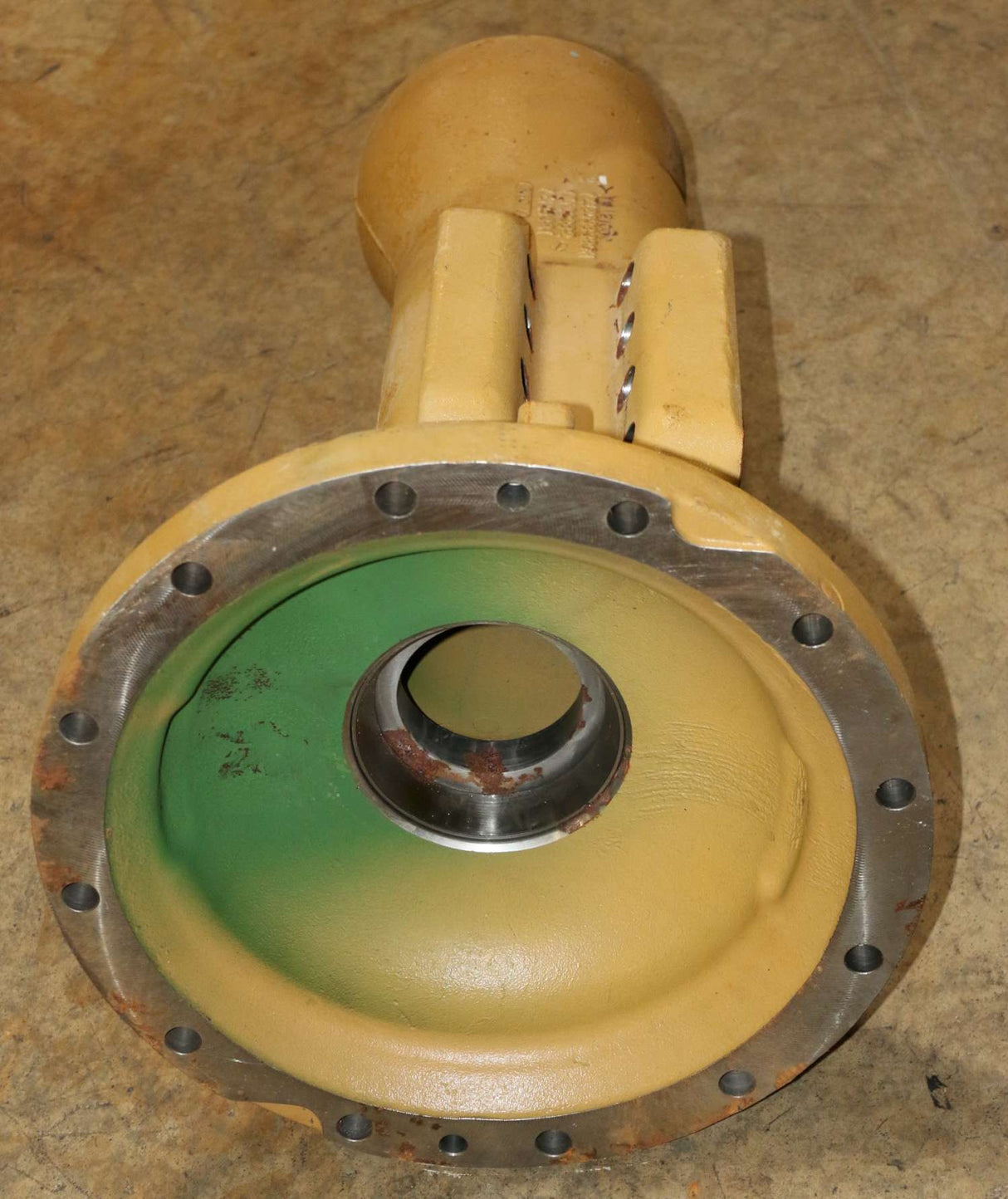 FUNK MANUFACTURING (JOHN DEERE) ­-­ YZ121060 ­-­ AXLE HOUSING