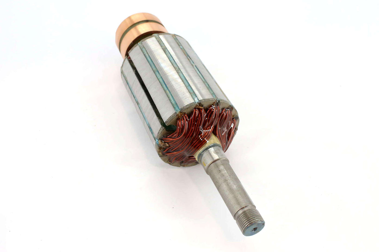 JLG ­-­ 70000122 ­-­ ARMATURE BLUE MAX
