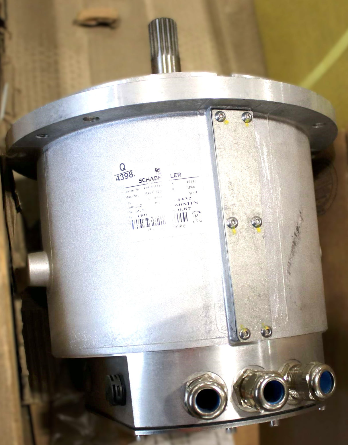 JLG ­-­ 70004797 ­-­ MOTOR W/O BRAKE