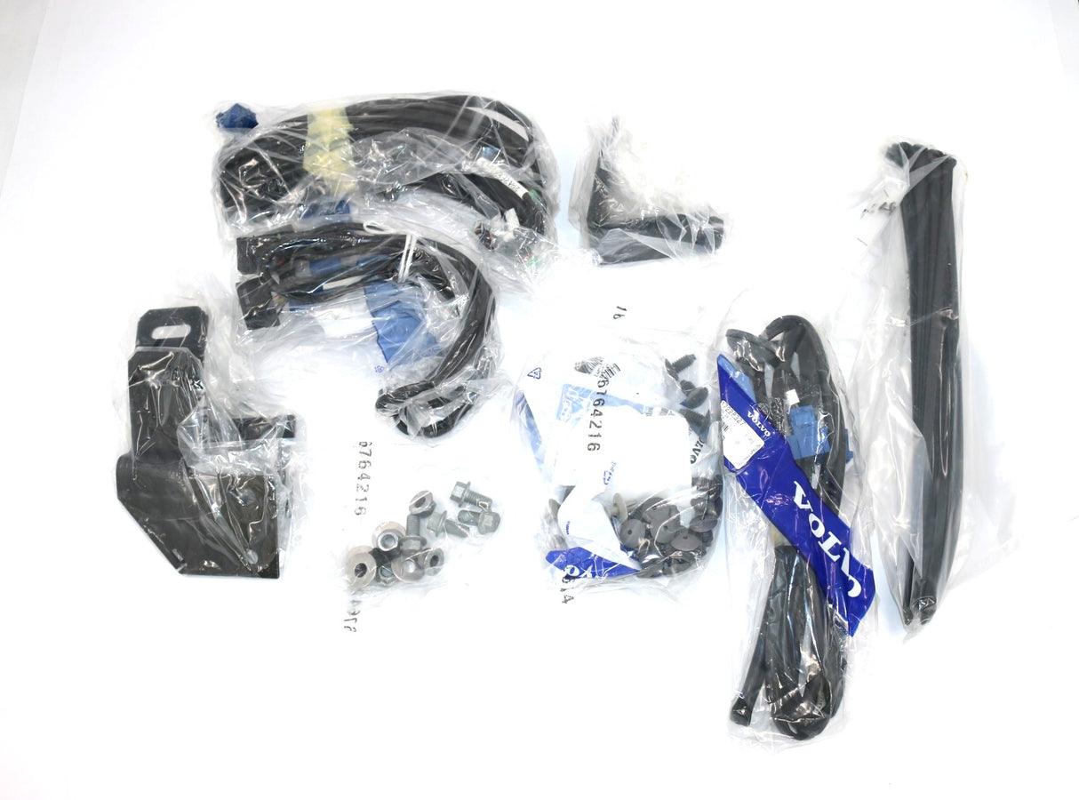 VOLVO ­-­ 17447704 ­-­ KIT - CAB SIDE WORK LIGHT LED