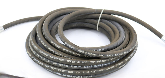 VOLVO ­-­ 15801215 ­-­ HOSE ASSEMBLY