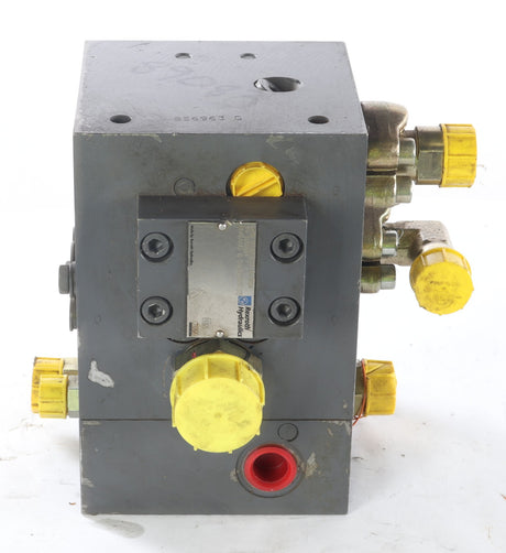 WIRTGEN ­-­ 89083 ­-­ FLOW DIVIDER