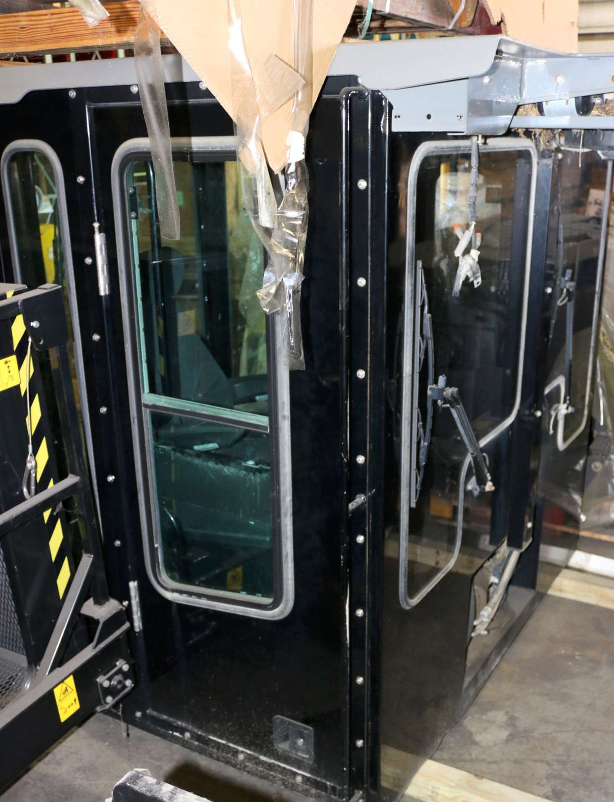 AMERICAN AUGER ­-­ D2090001 ­-­ CAB DW275MT OPERATOR