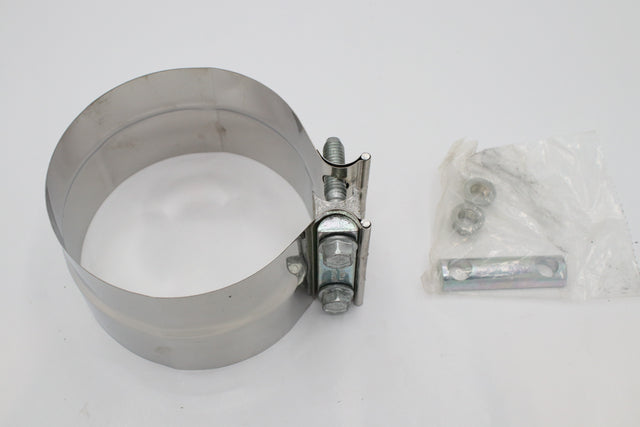 BOBCAT ­-­ J009624 ­-­ CLAMP BAND