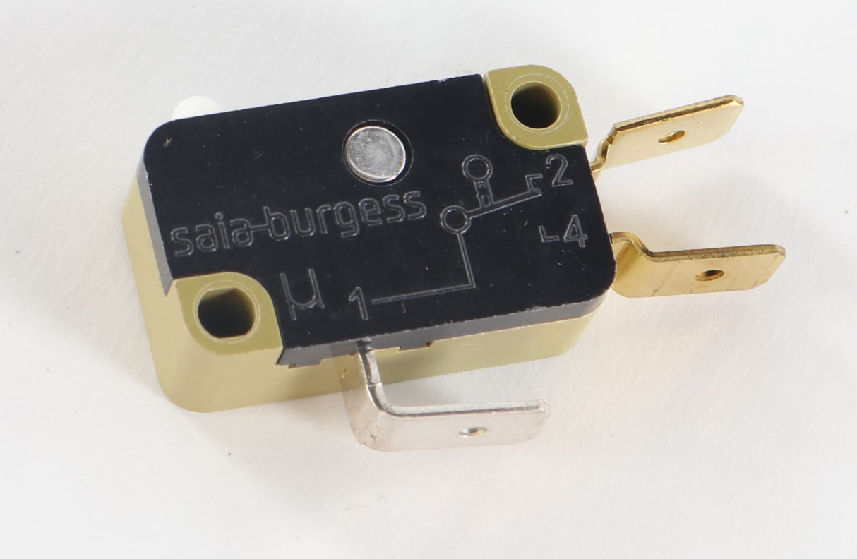 SAIA-BURGESS ­-­ XGG2-88Z1 ­-­ SNAP ACTION SWITCH SPDT NO/NC 1/4in SPADE TERMINAL
