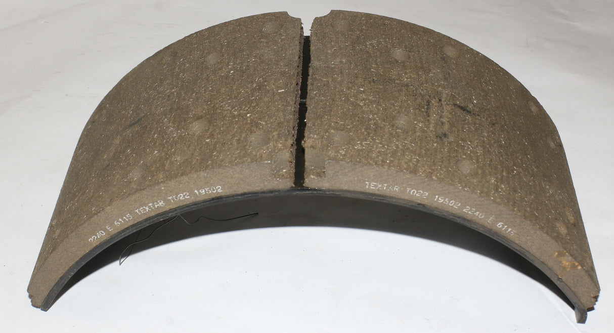 AXLETECH ­-­ A13222K2247 ­-­ SHOE & LINING ASSEMBLY