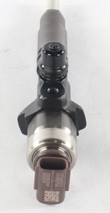 KUBOTA ­-­ 1J705-53052 ­-­ FUEL INJECTOR