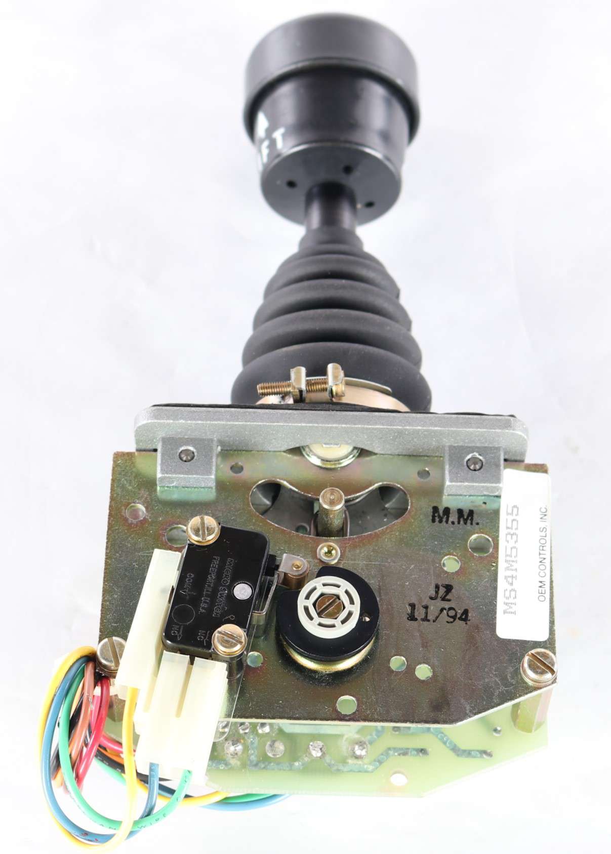 OEM CONTROLS ­-­ MS4M5355 ­-­ JOYSTICK CONTROLLER