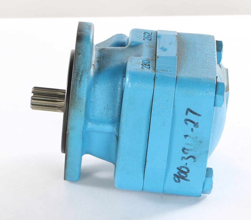 BANDIT ­-­ 900-3912-27 ­-­ HYDRAULIC VANE PUMP