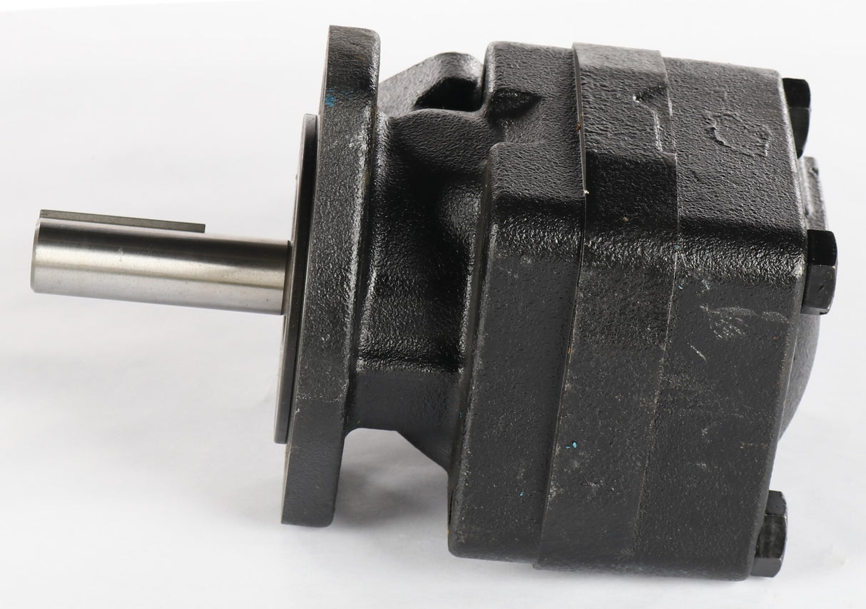 BANDIT ­-­ 900-3908-27 ­-­ HYDRAULIC VANE PUMP